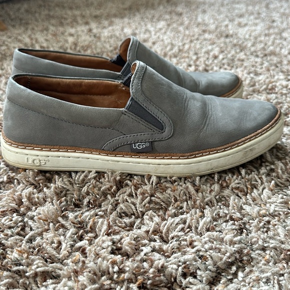 Ugg, gray leather, slip on shoes size 6.5 - Picture 1 of 5